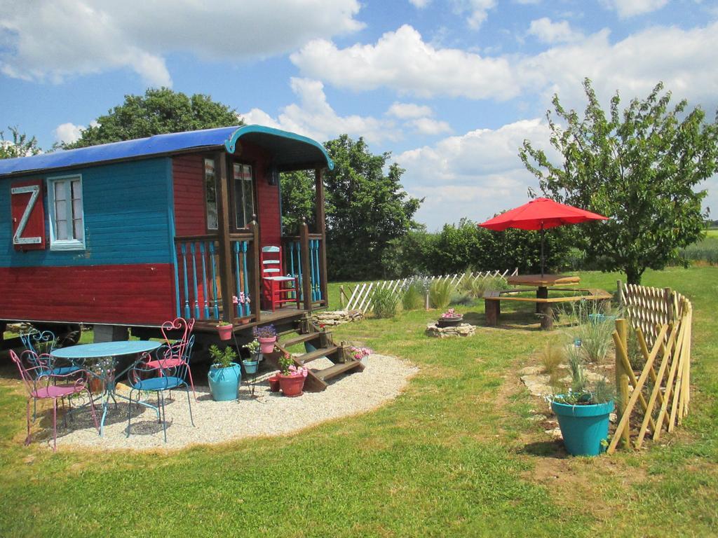 La Petite Fadette Vila Sancoins Exterior foto